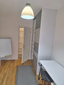 Izdavanje, četvorosoban stan, 94m², City Kvart, Podgorica - image 24