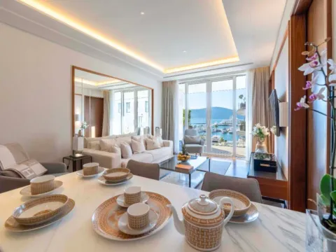 Prodaja, jednosoban stan, 81m², Porto Montenegro, Tivat - image 9