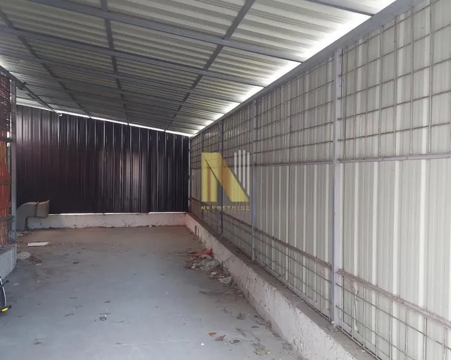 Sale, parking/garage, 42m², Grbavica, Novi Sad Sve Podlokacije