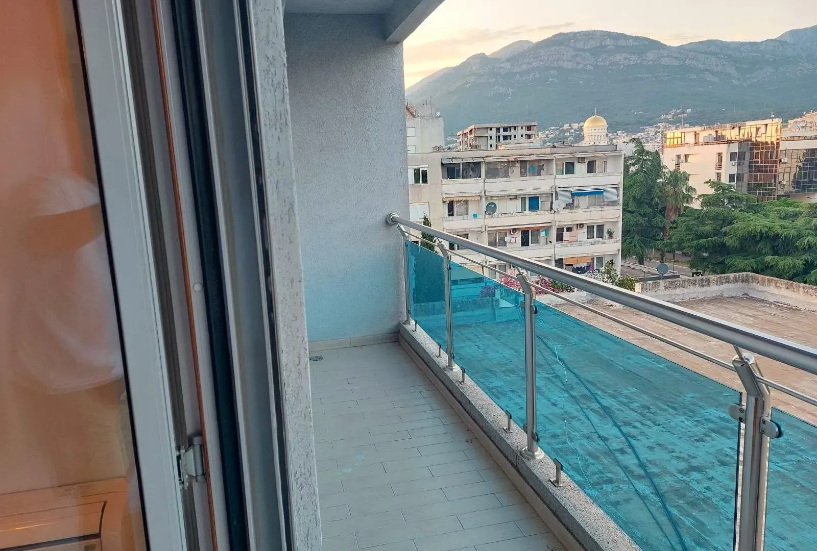 Sale, one bedroom apartment, 65m², Centar, Bar