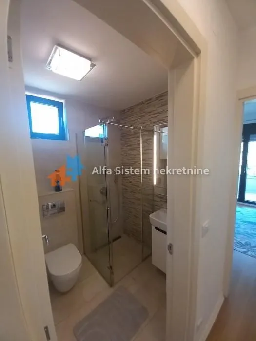 Rent, four bedroom apartment, 95m², Voždovac Sve Podlokacije, Beograd