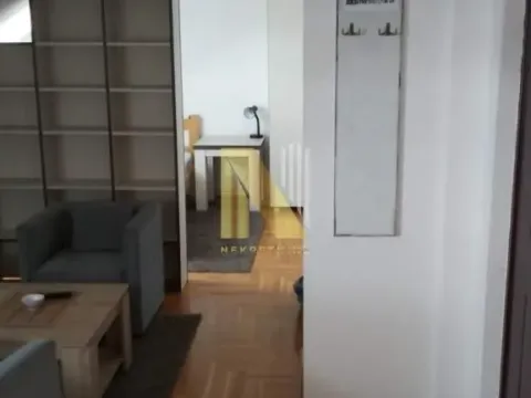 Izdavanje, garsonjera, 27m², Podbara, Novi Sad Sve Podlokacije - image 3