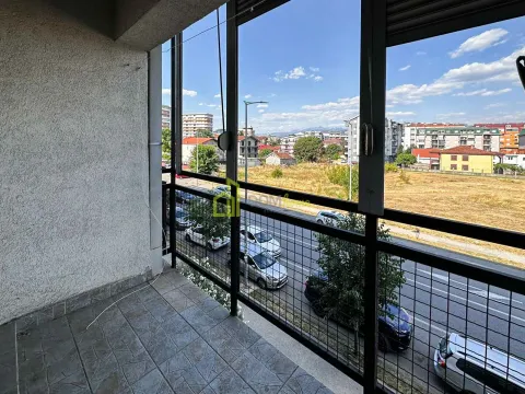 Izdavanje, jednosoban stan, 42m², Kod Big Fashion-a, Podgorica - image 3