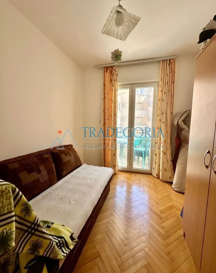 Prodaja, dvosoban stan, 44m², Budva, Crna Gora
