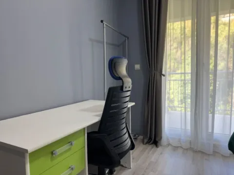 Izdavanje, trosoban stan, 100m², Budva, Crna Gora - image 3