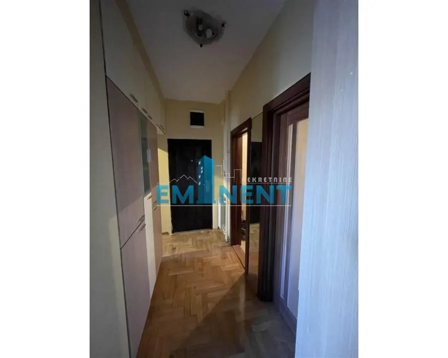 Rent, apartment, 64m², Južni Bulevar, Vračar Sve Podlokacije