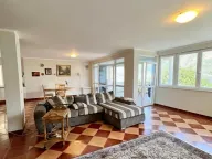 Sale, three bedroom apartment, 132m², Stoliv, Kotor - image 11