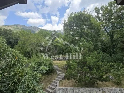 Sale, house, 200m², Markovići, Budva - image 24