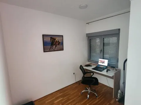 Prodaja, jednosoban stan, 44m², 1 maj, Podgorica - image 3