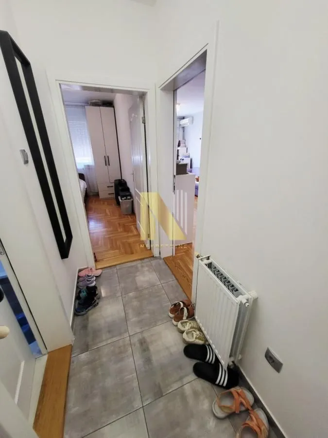 Prodaja, dvosoban stan, 39m², Nova Detelinara, Novi Sad Sve Podlokacije