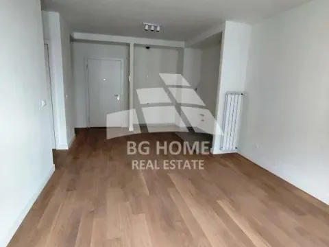 Izdavanje, trosoban stan, 73m², Savski Venac, Beograd - image 3