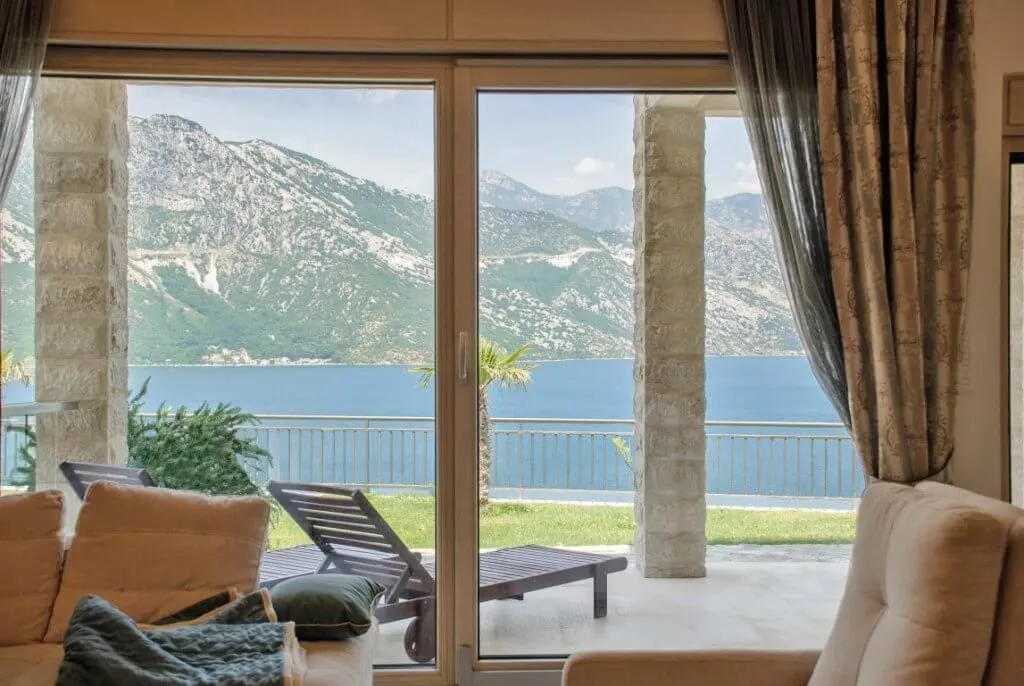 Prodaja, trosoban stan, 66m², Kostanjica, Kotor