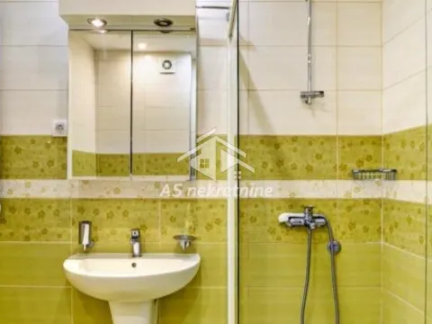 Rent, two bedroom apartment, 58m², Stari Grad, Beograd - image 12