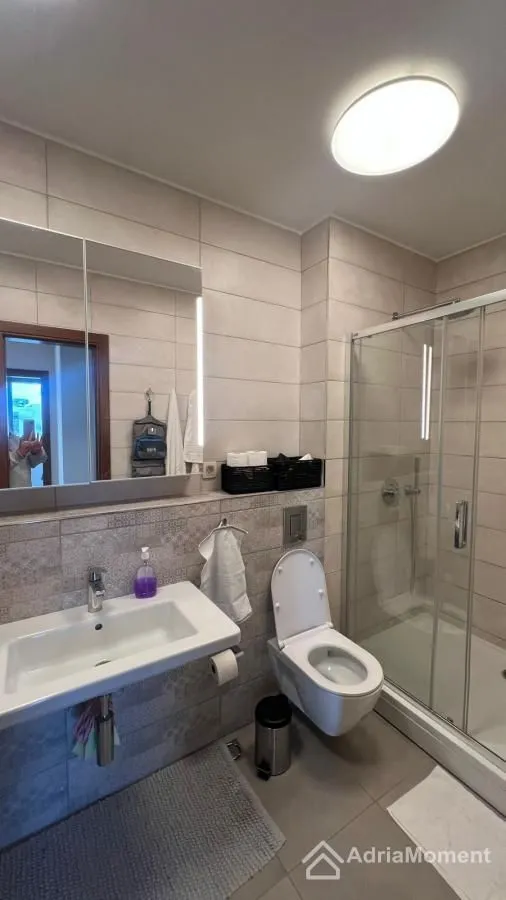 Rent, three bedroom apartment, 115m², Centar, Tivat