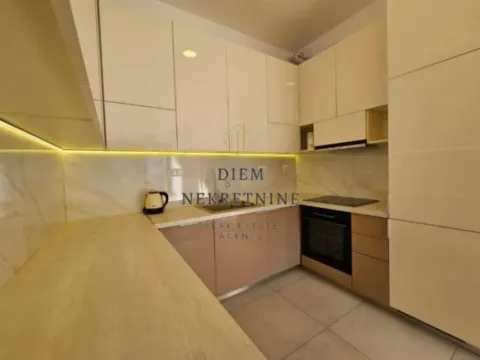 Prodaja, jednosoban stan, 64m², Soho City, Bar - image 5