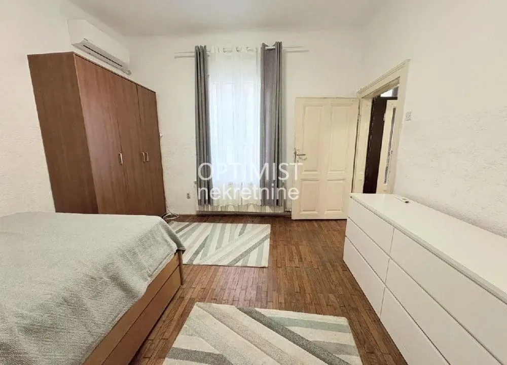Prodaja, jednosoban stan, 32m², Stari Grad, Beograd