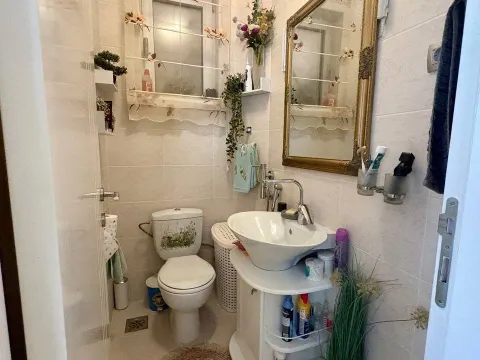 Prodaja, trosoban stan, 180m², Lepetani, Tivat - image 10