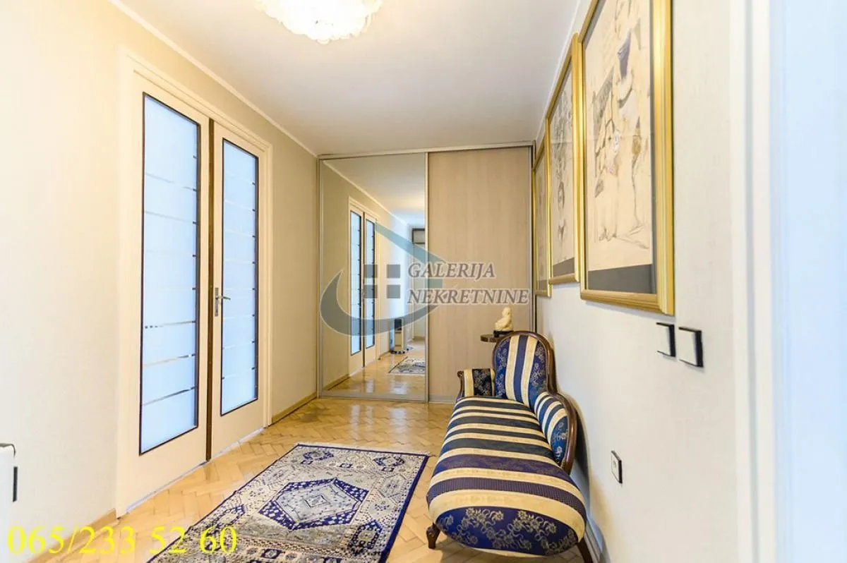 Sale, three bedroom apartment, 72m², Zeleni Venac, Beograd