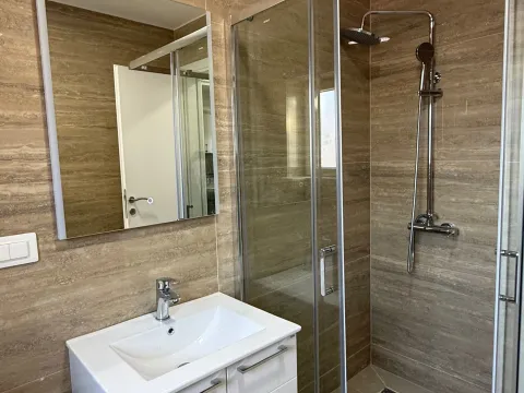 Rent, one bedroom apartment, 60m², Bjeliši, Bar - image 8