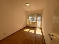 Sale, three bedroom apartment, 64m², Avijatičarsko naselje, Novi Sad Sve Podlokacije - image 5