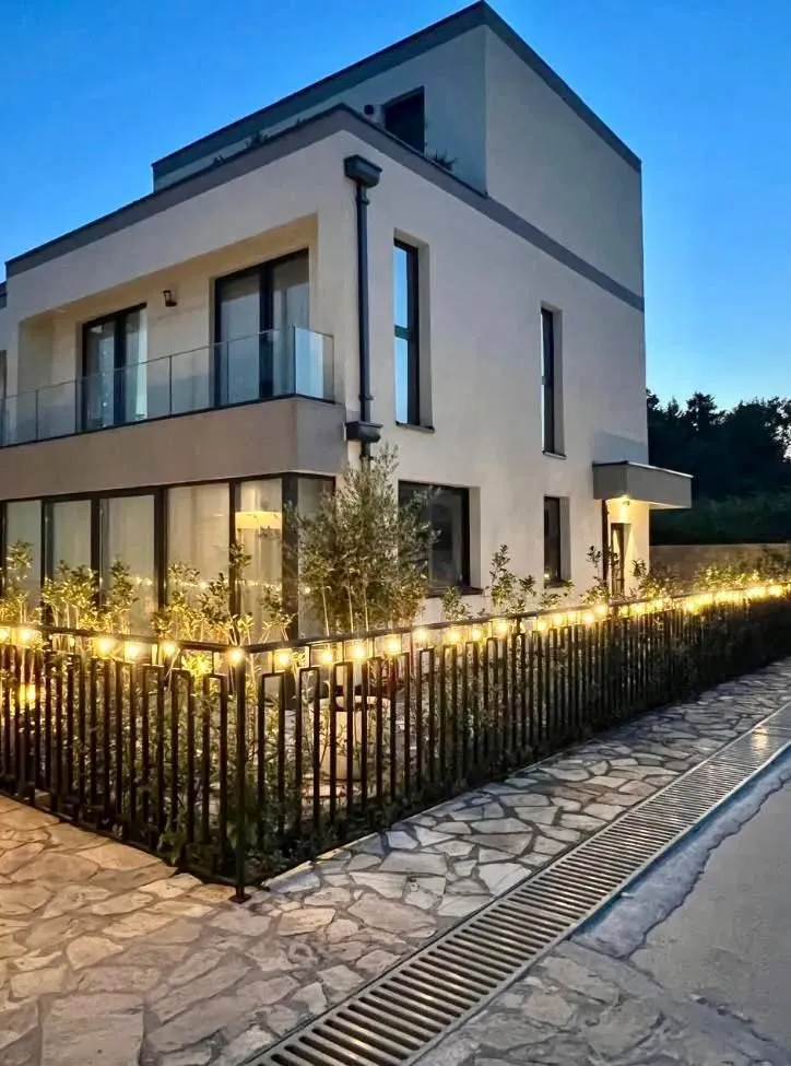 Sale, house, 167m², Centar, Budva