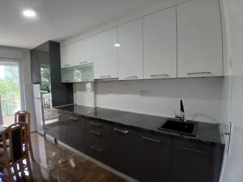 Izdavanje, dvosoban stan, 58m², Vašarište, Jagodina - image 9