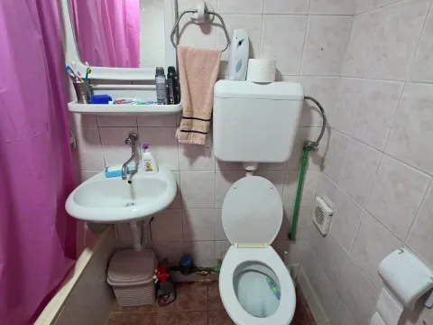 Sale, two bedroom apartment, 50m², Autobuska stanica, Podgorica - image 10