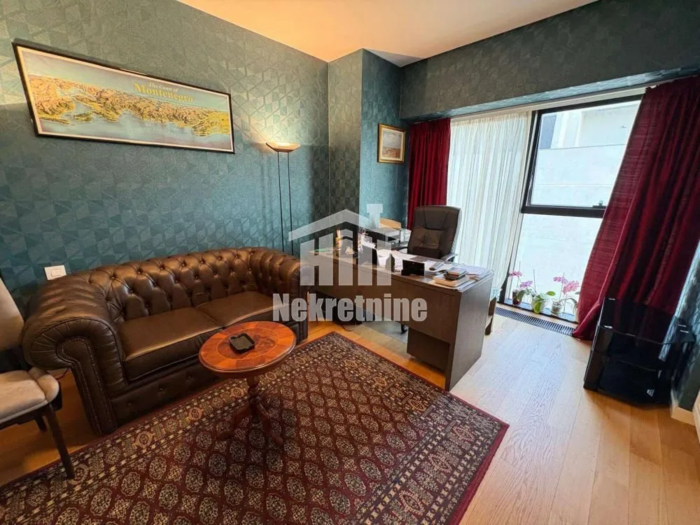 Sale, three bedroom apartment, 95m², Novi Beograd Blok 65, Novi Beograd Sve Podlokacije