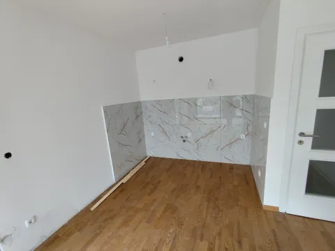 Izdavanje, dvosoban stan, 54m², City Kvart, Podgorica - image 3