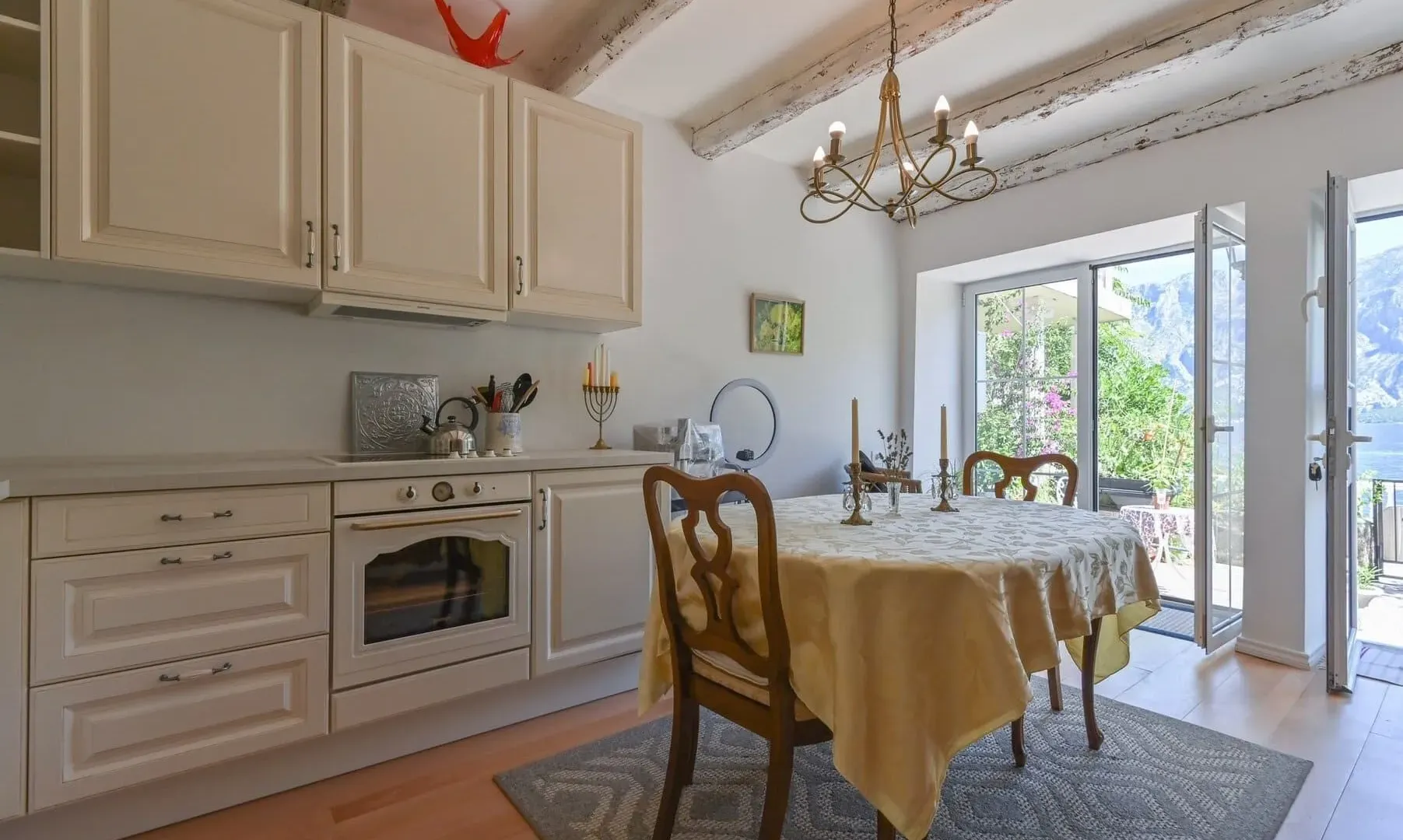 Sale, house, 122m², Kotor, Crna Gora
