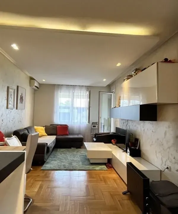 Sale, one bedroom apartment, 76m², Tuški Put, Podgorica