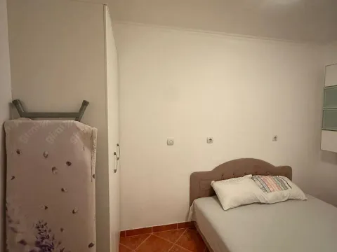 Izdavanje, jednosoban stan, 45m², Seljanovo, Tivat - image 3