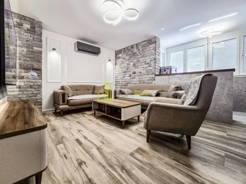 Sale, three bedroom apartment, 74m², Pobrežje, Podgorica - image 1