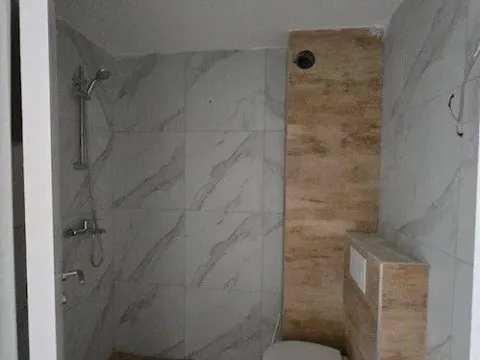 Izdavanje, dvosoban stan, 82m², Zabjelo, Podgorica - image 9