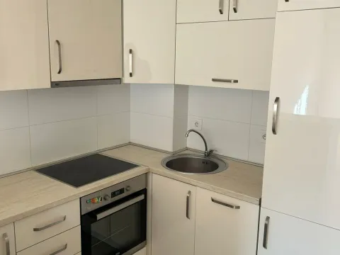 Rent, two bedroom apartment, 65m², Stari Aerodrom, Podgorica - image 17