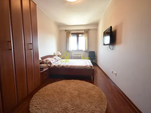 Rent, two bedroom apartment, 75m², Gorica C, Podgorica - image 13