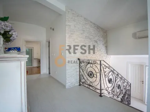 Izdavanje, kuća, 270m², Zagorič, Podgorica - image 22