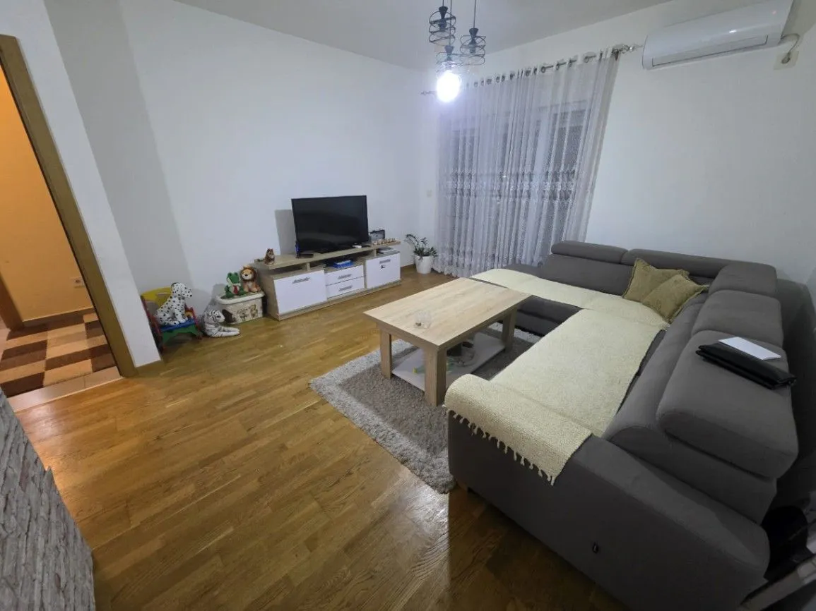 Prodaja, jednosoban stan, 46m², Stari Aerodrom, Podgorica