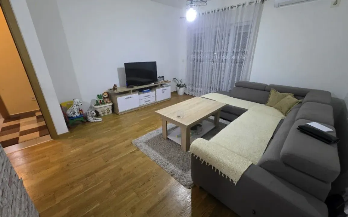 Prodaja, jednosoban stan, 46m², Stari Aerodrom, Podgorica