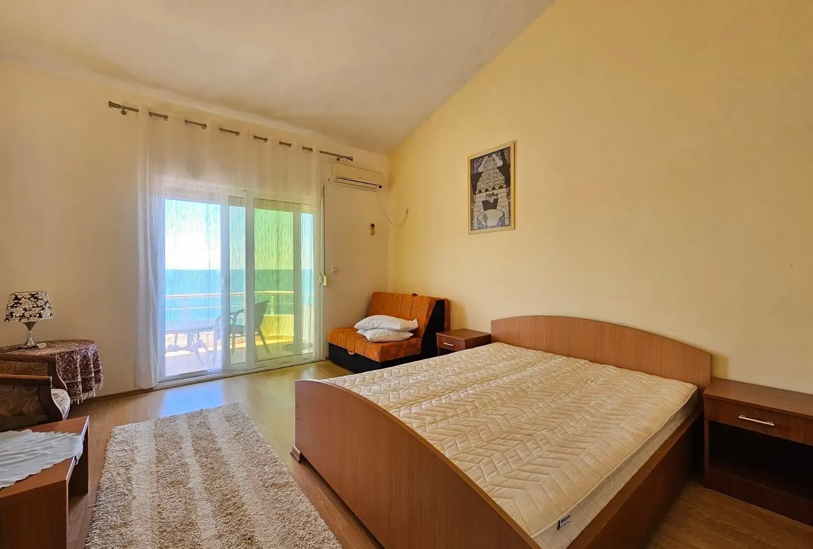 Izdavanje, kuća, 180m², Dobre Vode, Bar