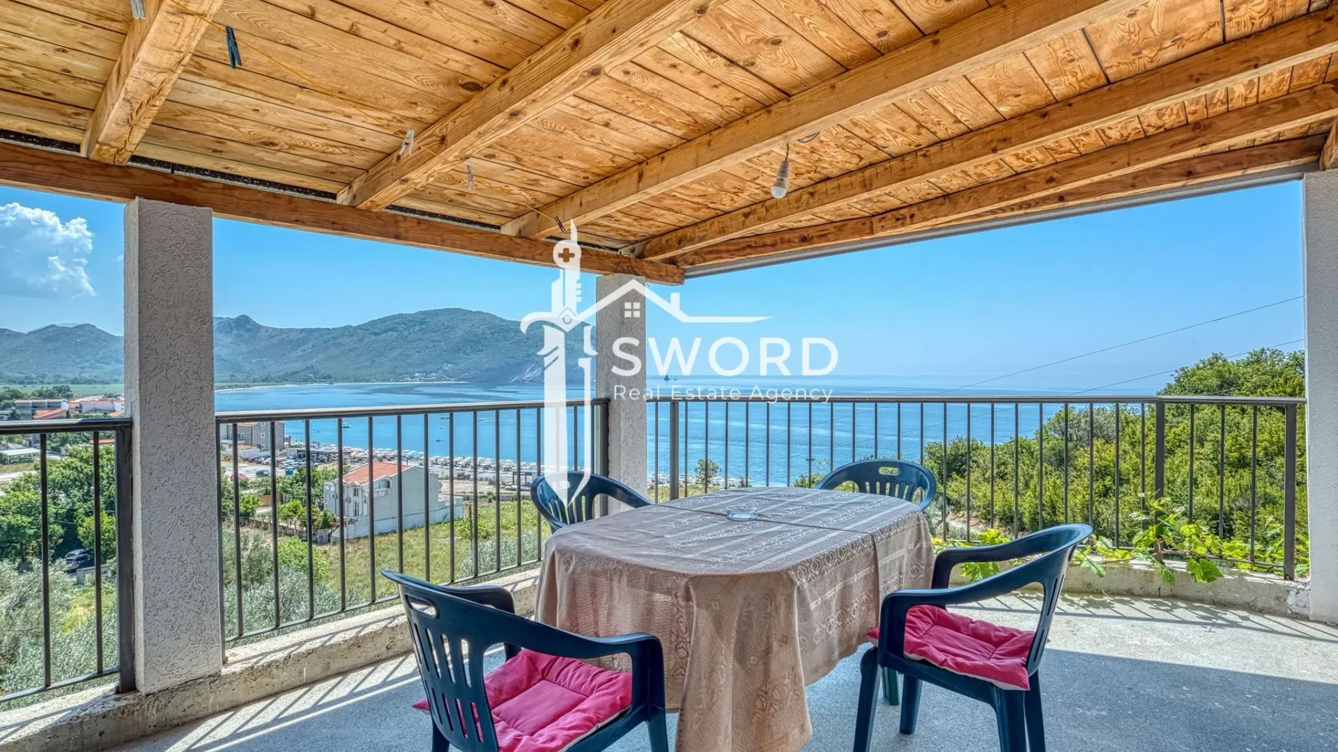 Sale, house, 179m², Buljarica, Budva