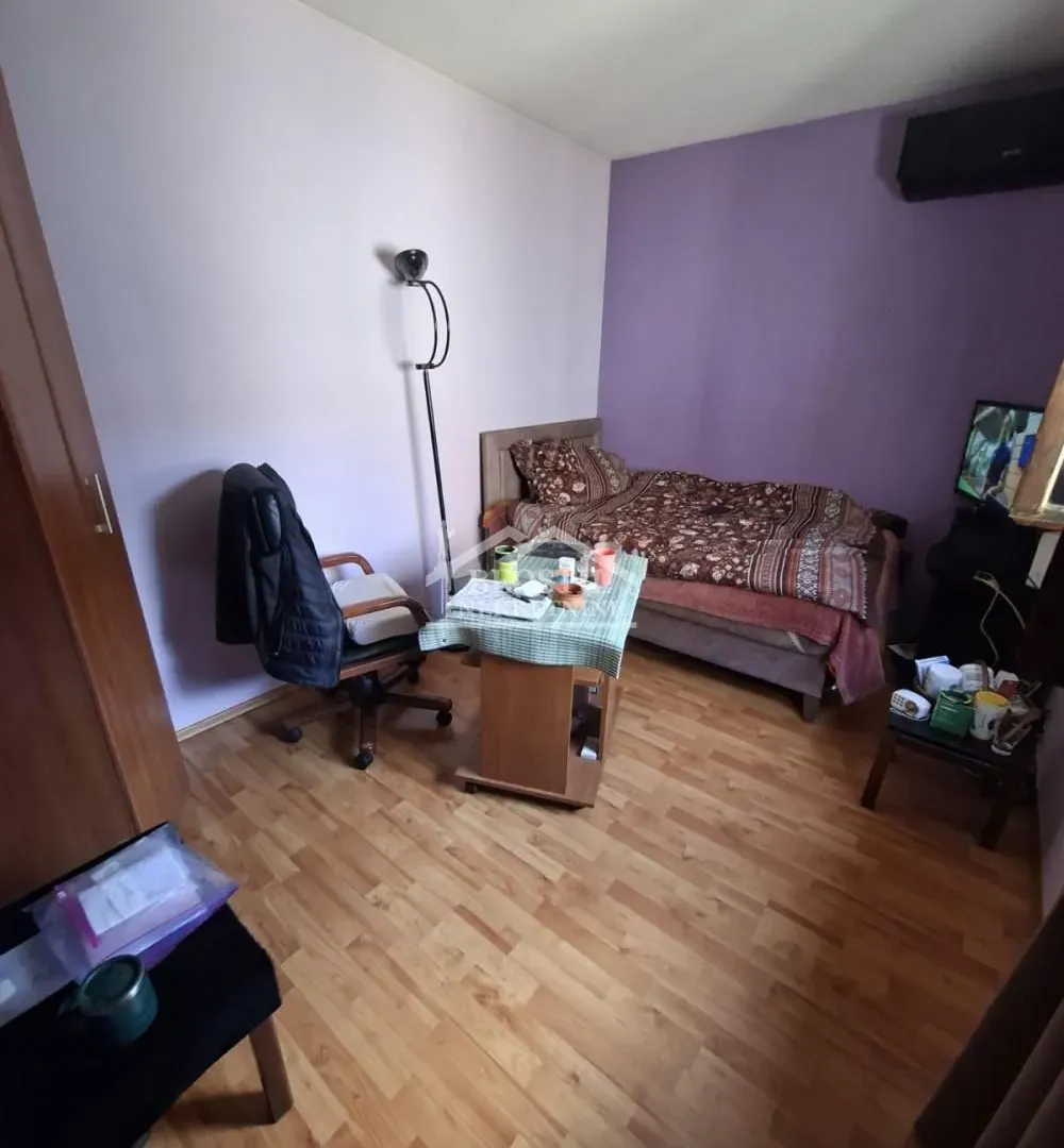 Prodaja, trosoban stan, 74m², Savski Venac, Beograd