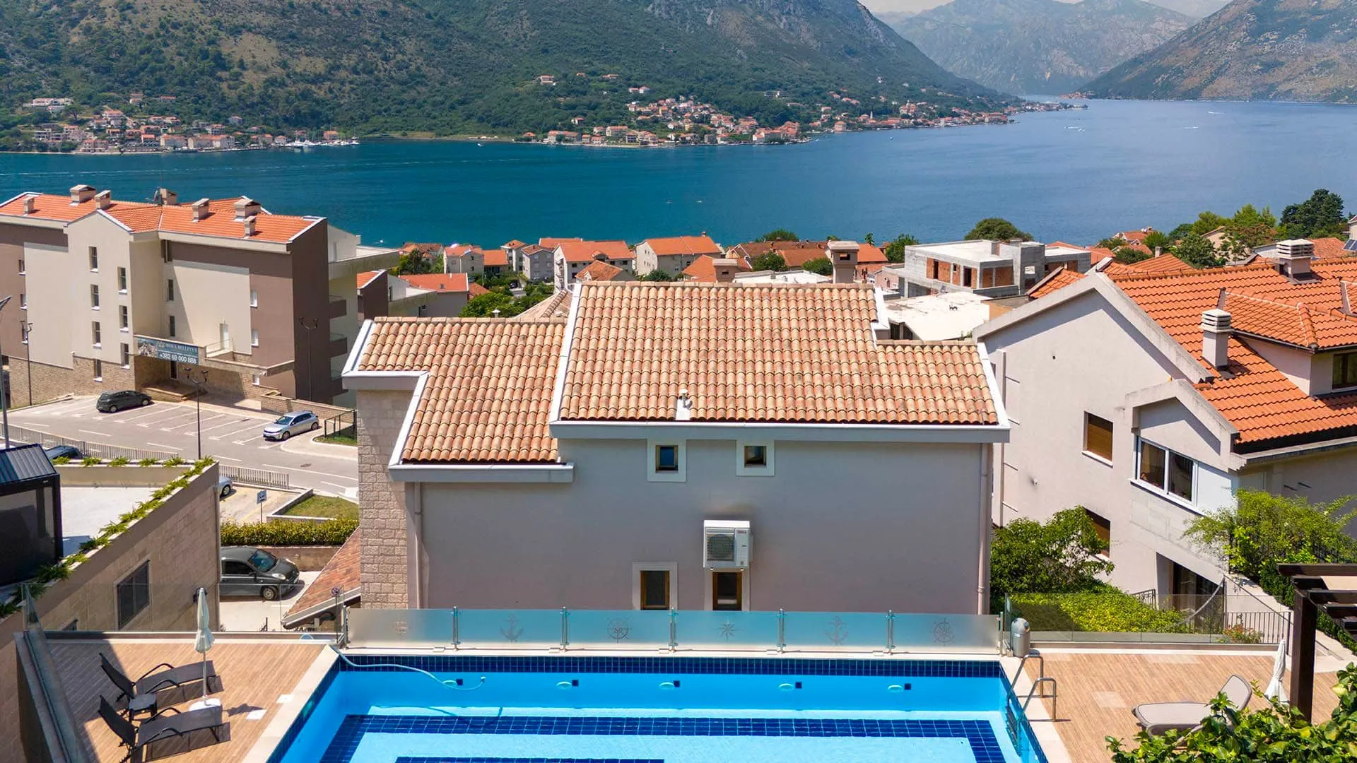 Sale, house, 507m², Dobrota, Kotor