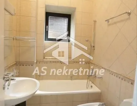 Rent, house, 550m², Savski Venac, Beograd - image 10