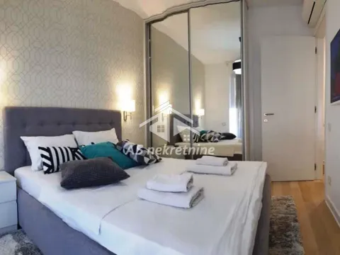 Izdavanje, trosoban stan, 72m², Novi Beograd Blok 67, Novi Beograd Sve Podlokacije - image 24