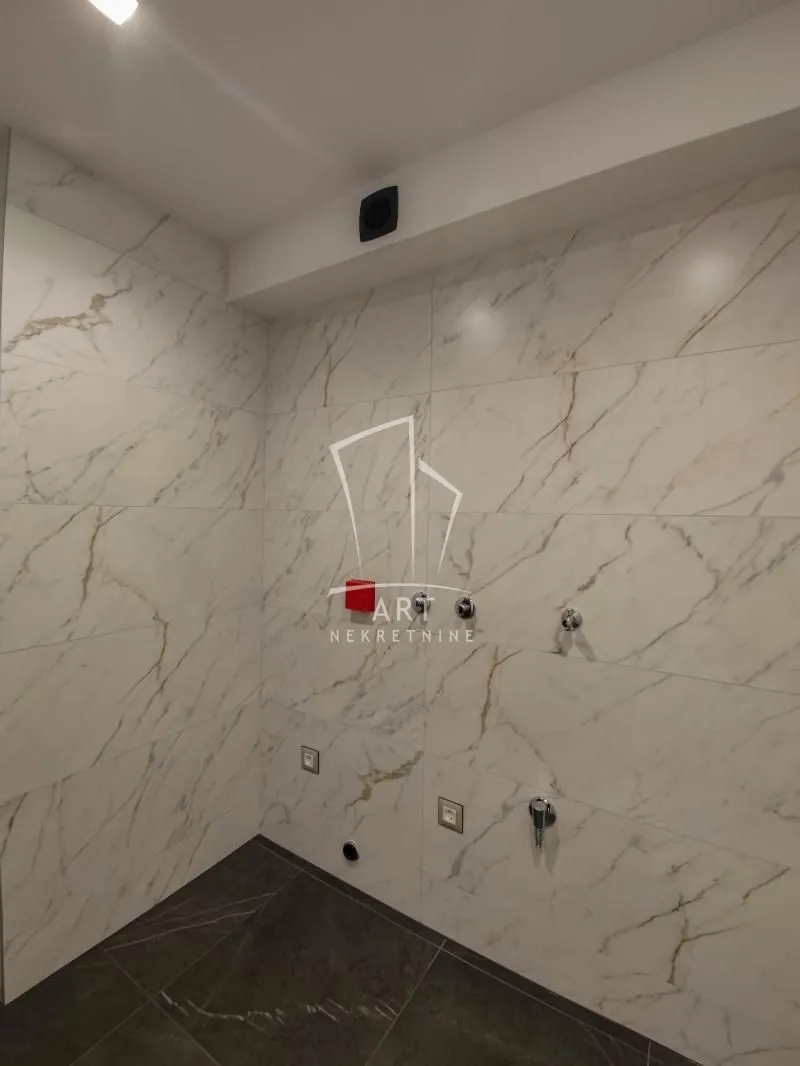 Sale, four bedroom apartment, 128m², Dedinje Sve Podlokacije, Beograd