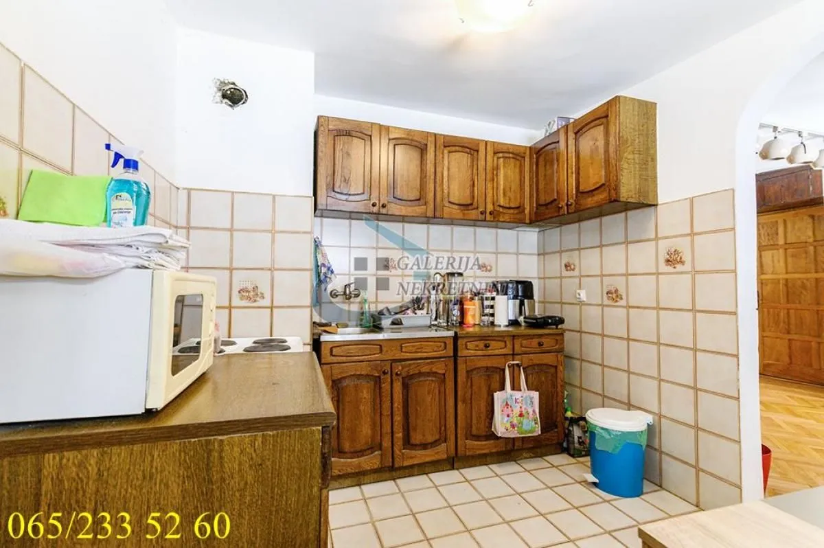 Sale, four bedroom apartment, 81m², Đeram Pijaca, Beograd