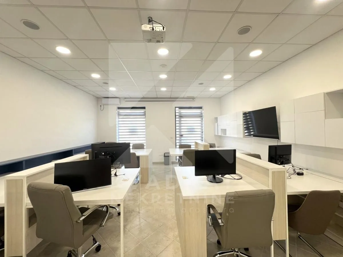Rent, office space, 98m², Stari Aerodrom, Podgorica