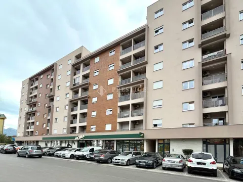 Izdavanje, jednosoban stan, 46m², Stari Aerodrom, Podgorica - image 11