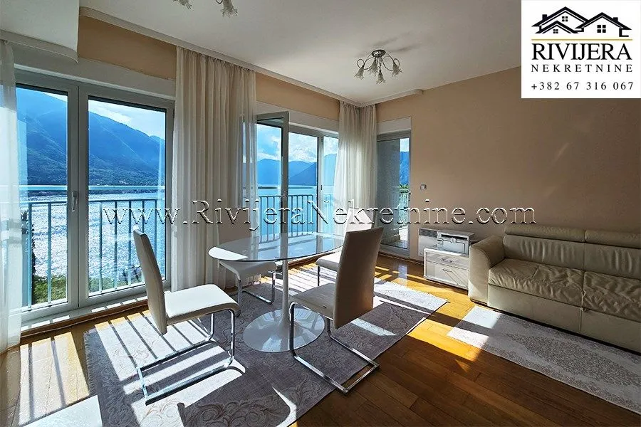 Prodaja, dvosoban stan, 75m², Dobrota, Kotor